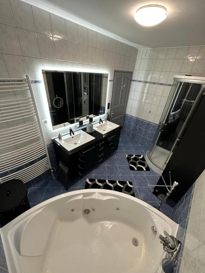 Rena Vendeghaz Apartman Nagykanizsa Kültér fotó