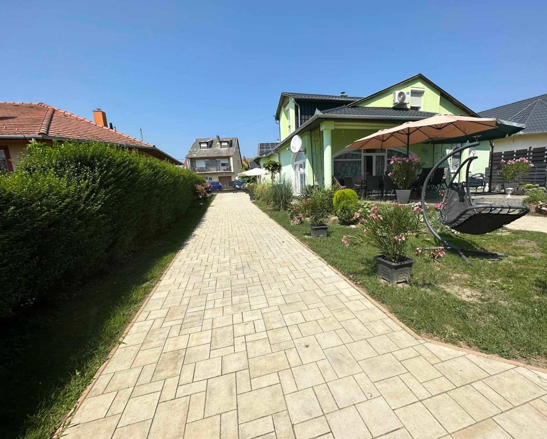 Rena Vendeghaz Apartman Nagykanizsa Kültér fotó