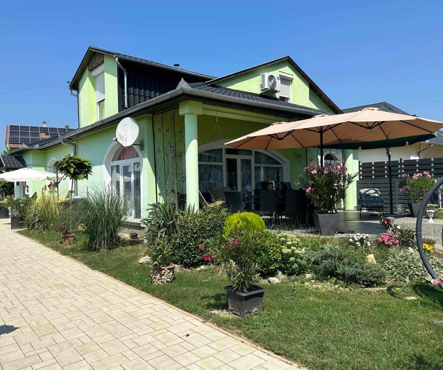 Rena Vendeghaz Apartman Nagykanizsa Kültér fotó